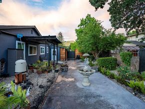 1199 Gamay Dr, Clayton CA 94517