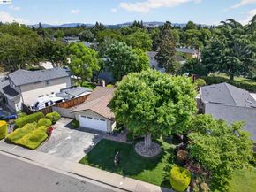 2865 Longspur Way, Pleasanton CA 94566