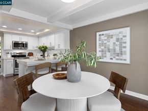 1712 Saint Andrews Dr, Moraga CA 94556