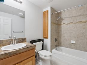 3240 Maguire Way 127, Dublin CA 94568