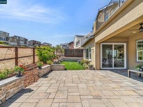 4252 Oak Knoll Dr, Dublin CA 94568