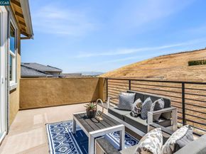 4252 Oak Knoll Dr, Dublin CA 94568