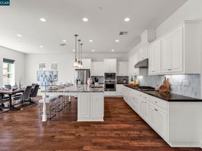 4252 Oak Knoll Dr, Dublin CA 94568