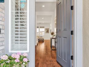 4252 Oak Knoll Dr, Dublin CA 94568