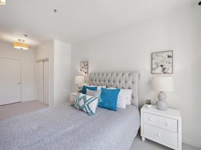 1511 Jefferson ST PH 12, Oakland CA 94612