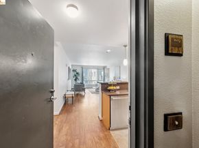 1511 Jefferson ST PH 12, Oakland CA 94612