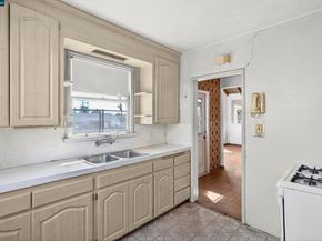 5526 Carl Ave, Richmond CA 94804