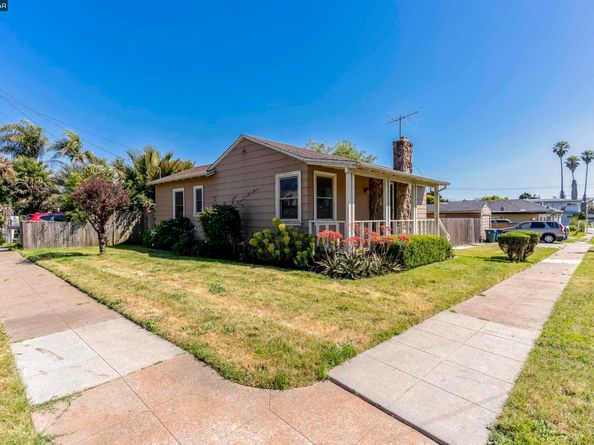5526 Carl Ave, Richmond CA 94804