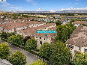 164 Heligan Ln 8, Livermore CA 94551