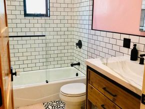 3714 E 12th Street, Oakland CA 94601