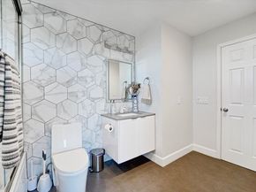 11550 Skyline Blvd, Oakland CA 94619
