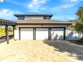11550 Skyline Blvd, Oakland CA 94619