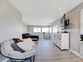 11550 Skyline Blvd, Oakland CA 94619