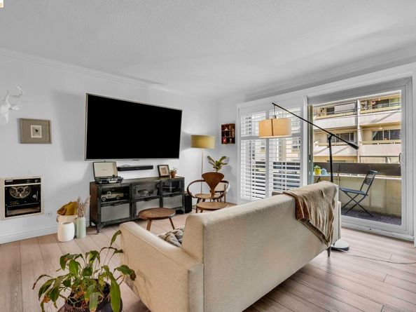 77 Fairmount Ave 105, Oakland CA 94611
