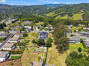 4683 Proctor Rd, Castro Valley CA 94546