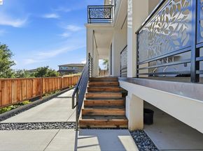 4683 Proctor Rd, Castro Valley CA 94546
