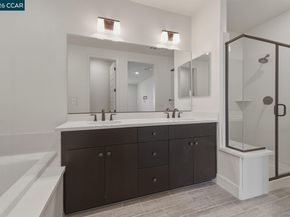 2737 5th Street, Alameda CA 94501