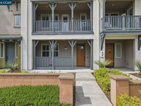 2737 5th Street, Alameda CA 94501