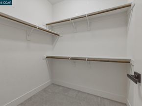 2737 5th Street, Alameda CA 94501