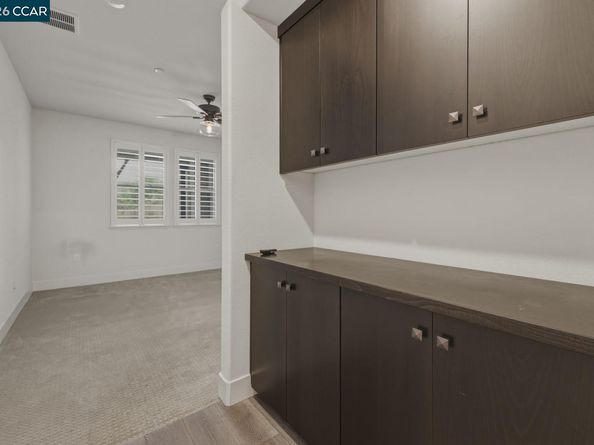 2737 5th Street, Alameda CA 94501