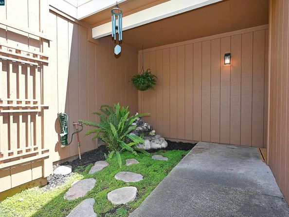 4284 Dubhe Ct, Concord CA 94521