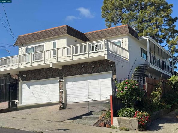 2508 Damuth St, Oakland CA 94602