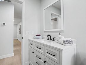 40130 Santa Teresa Cmn, Fremont CA 94539