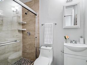 40130 Santa Teresa Cmn, Fremont CA 94539