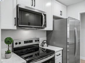 40130 Santa Teresa Cmn, Fremont CA 94539