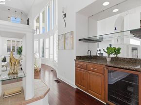 48564 Avalon Heights Ter, Fremont CA 94539