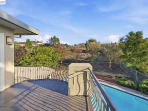 48564 Avalon Heights Ter, Fremont CA 94539