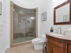 48564 Avalon Heights Ter, Fremont CA 94539