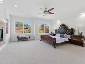 48564 Avalon Heights Ter, Fremont CA 94539