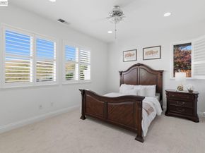 48564 Avalon Heights Ter, Fremont CA 94539