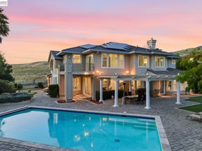 48564 Avalon Heights Ter, Fremont CA 94539