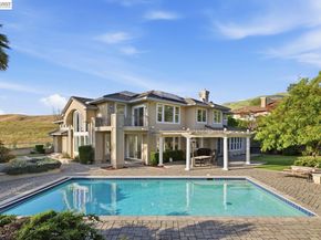 48564 Avalon Heights Ter, Fremont CA 94539