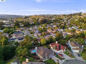 24439 Gina Ct, Hayward CA 94541