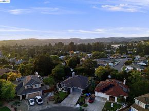 24439 Gina Ct, Hayward CA 94541