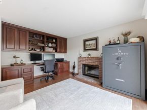 24439 Gina Ct, Hayward CA 94541