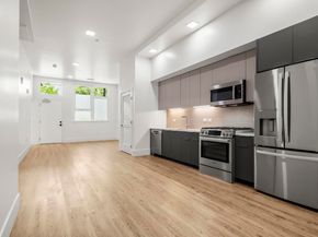 1545 32nd Street 110, Oakland CA 94608