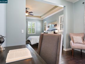 217 Mantle, Irvine CA 92618