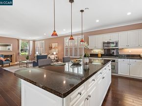 217 Mantle, Irvine CA 92618