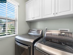 217 Mantle, Irvine CA 92618