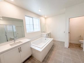 9034 Rudder Way, Newark CA 94560