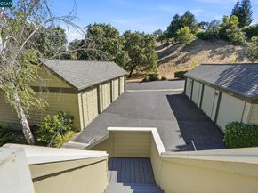 700 Suntree Ln 711, Pleasant Hill CA 94523