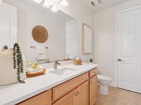 5 Stirling Way, Hayward CA 94542