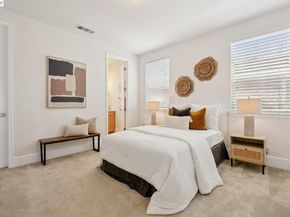 5 Stirling Way, Hayward CA 94542