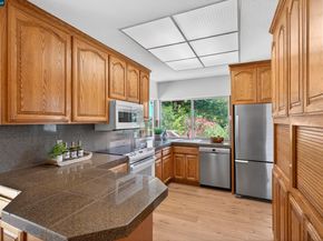 2081 Hoke Dr, Pinole CA 94564