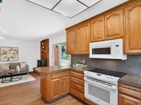 2081 Hoke Dr, Pinole CA 94564