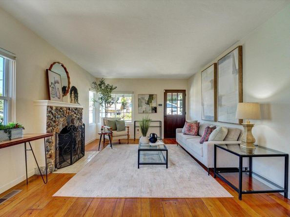 4080 Kuhnle Ave, Oakland CA 94605